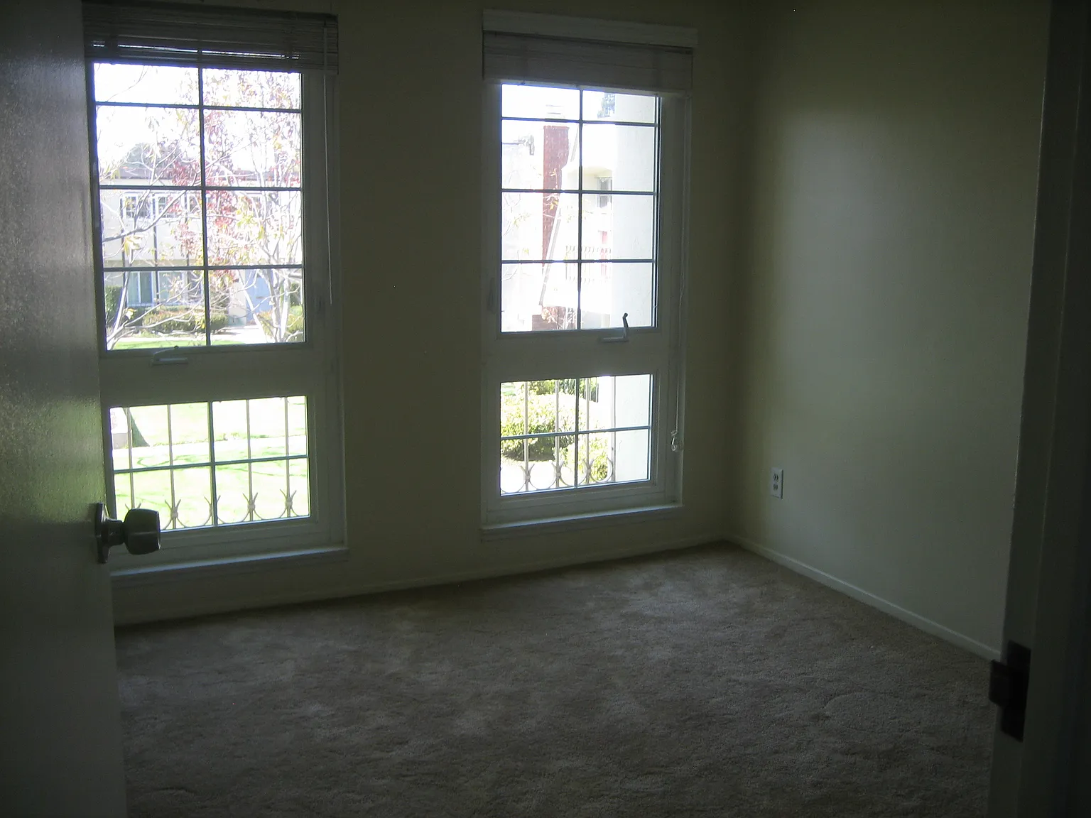 4 bed, 1440 sqft, $3,600 — Photo 3