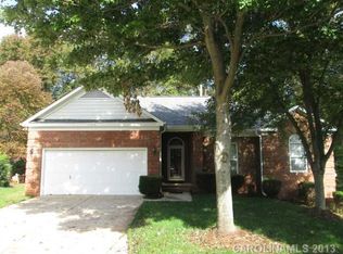 1109 Saddle Oak Ct, Charlotte, NC 28262