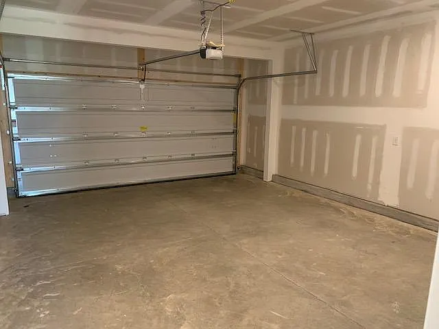 2881 Macintosh Woods Dr — Photo 23