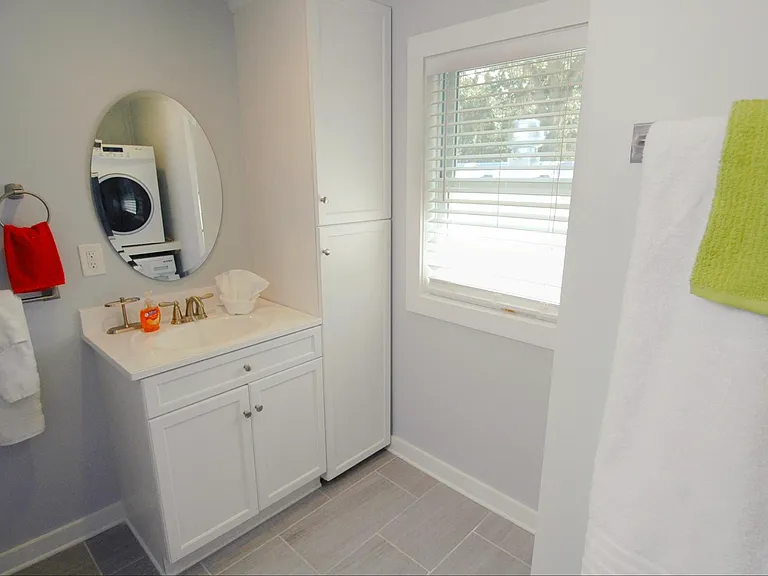 547 Ocean Blvd #4 — Photo 12