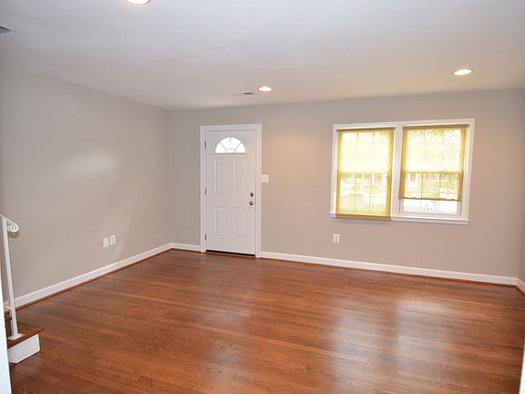 2nd image of 14740 Barksdale St
