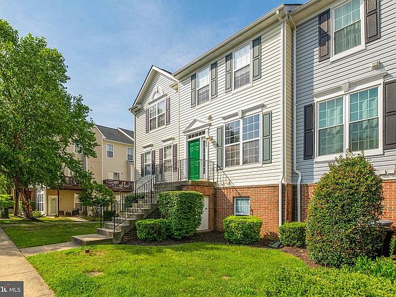 4th image of 8606 Aspen Grove Ct