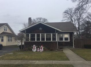 3213 Hickory St, Wantagh, NY 11793