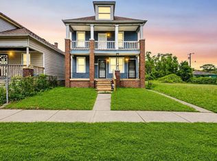 2415 Cody St #1, Hamtramck, MI 48212