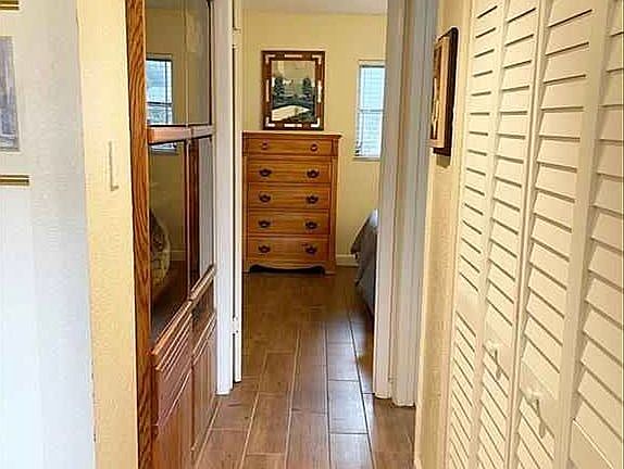 4th image of 2607 NE 8th Ave APT 54