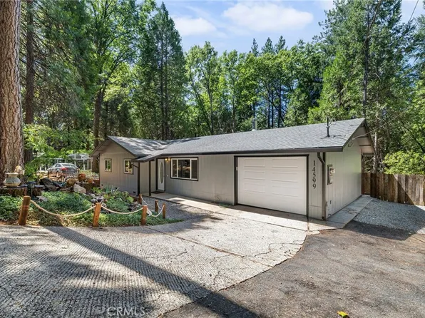 14599 Lafayette Cir, Magalia, CA 95954