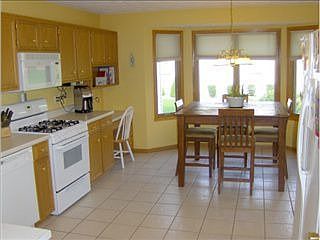 3rd image of 5965 Sweet Grass Dr