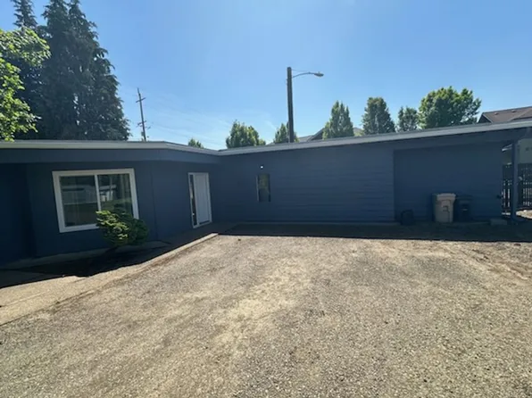 2090 SW 3rd St, Corvallis, OR 97333