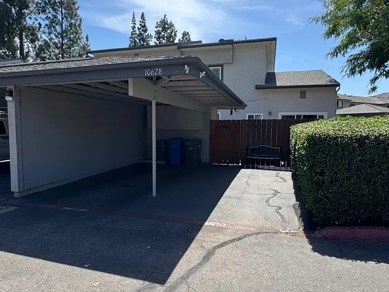 10628 Queen Jessica Ln — Photo 4
