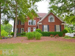 950 Chaucer Gate Ct, Lawrenceville, GA 30043
