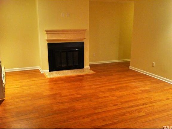 5th image of 53 Ameridge Dr