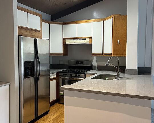 5th image of 6415 Green Valley Cir Unit 315
