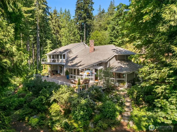 4560 ISLAND Avenue, Bainbridge Island, WA 98110