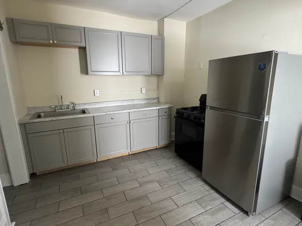 1151 E 4th St #2, Bethlehem, PA 18015