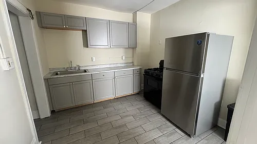 1151 E 4th St #2 Photo 1