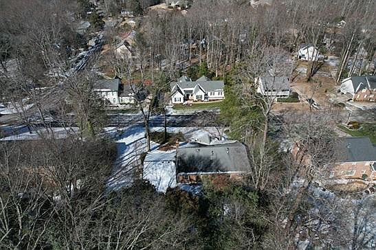 2nd image of 104 Sturbridge Dr