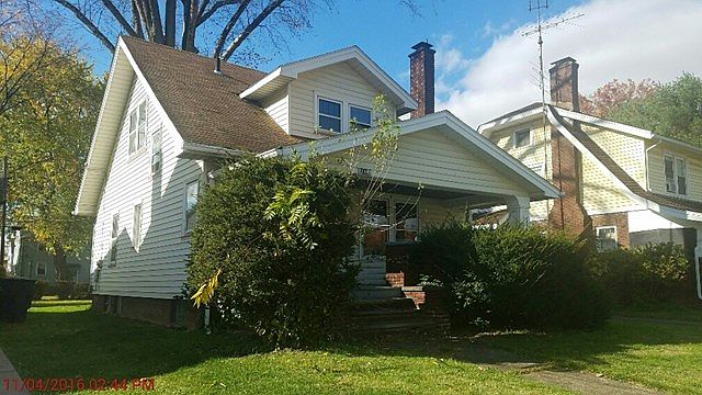 1st image of 160 Willard Ave SE