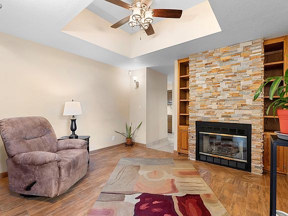 4th image of 9121 Dempsey Dr NE