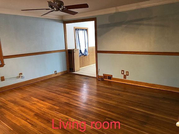 2nd image of 76 Barkalow Ave