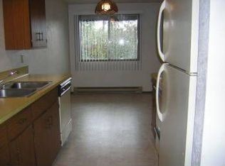 456 N 4th Ave APT 4, Stayton, OR 97383