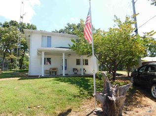 8841 NE 1172 Pvt Rd, Deepwater, MO 64740