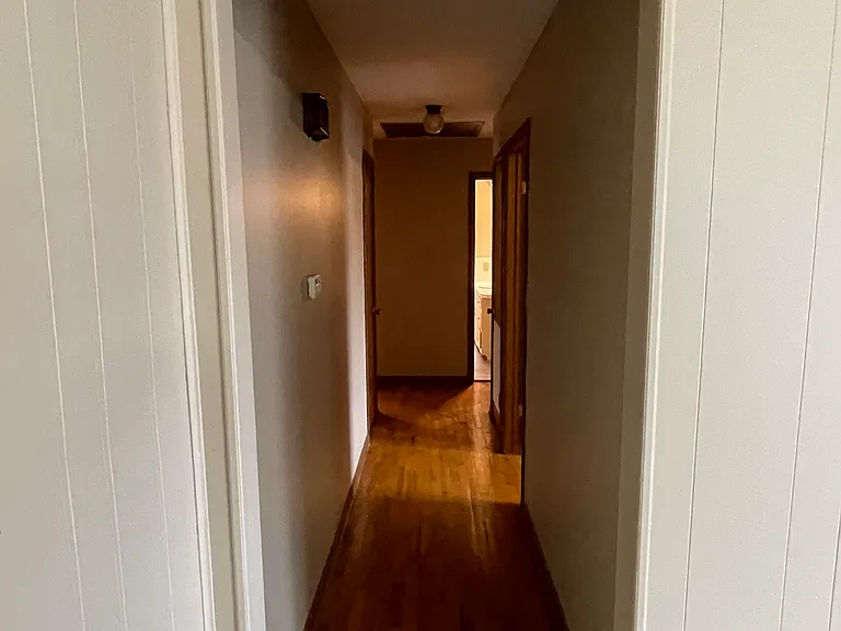 1333 S Ventura Ave — Photo 17