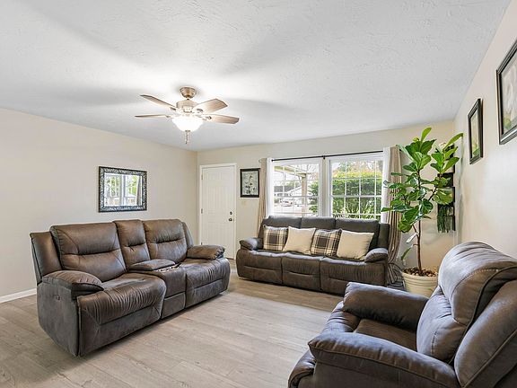 4th image of 4301 Lynwood Ct