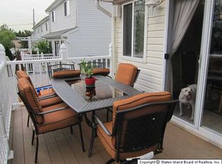 34 Kenilworth Ave, Staten Island, NY 10312