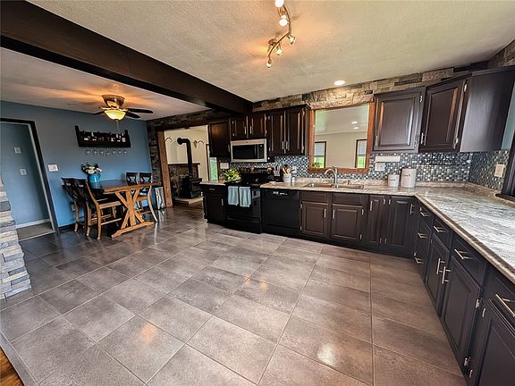 3rd image of 417 Randolph Ave