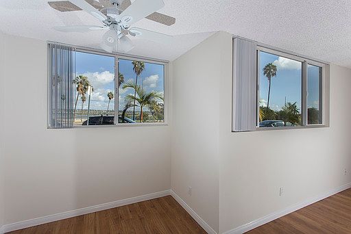 4th image of 3750 Crown Point Dr APT 2