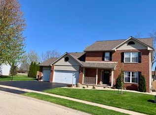 753 River Edge Cir, Ottawa, IL