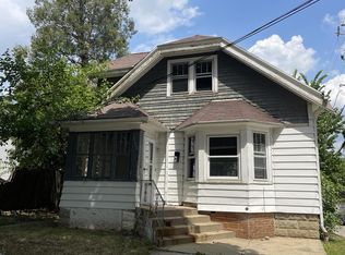 5120 W Wright St, Milwaukee, WI 53210