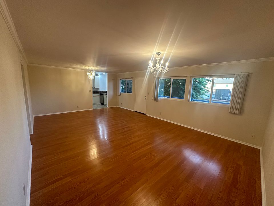 1st image of 639 W Dryden St APT 102