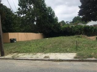 106 Erie St, Providence, RI 02908