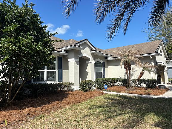 3rd image of 3076 Orchard Walk Ln
