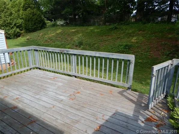 7 Copper Beech Dr, Rocky Hill, CT 06067