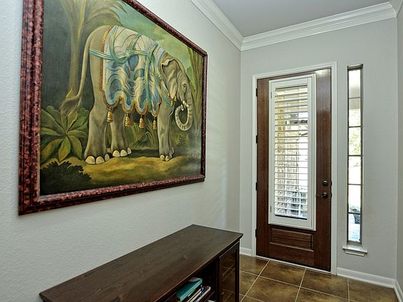 5th image of 201 Tierra Grande Ct