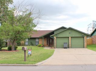 7506 SW Cherokee Ave, Lawton, OK 73505