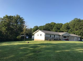 16950 E State Road 46, Hope, IN 47246