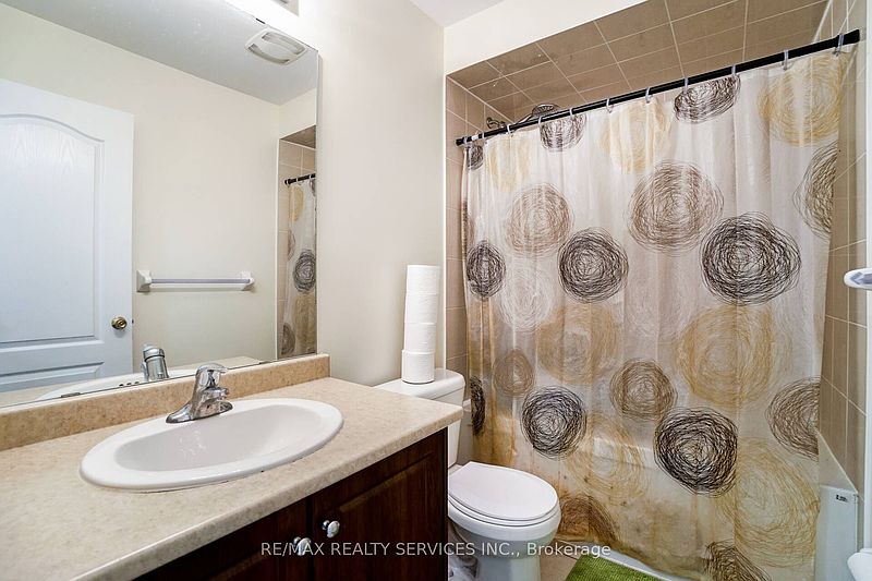 Brampton Townhouse for rent - 3 Bedrooms — photo 25