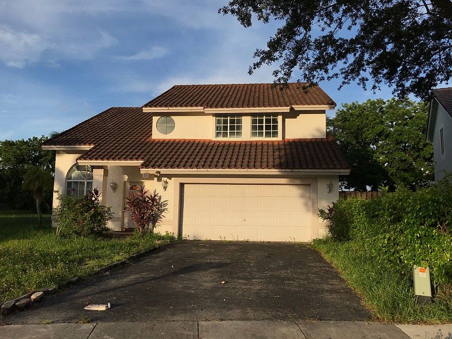 1st image of 3540 NW 121st Ave