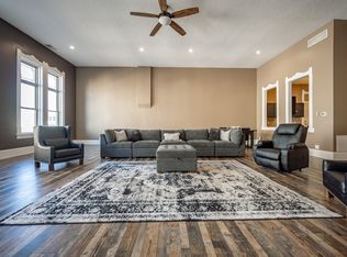 12 E Washington St #201, Greencastle, IN 46135