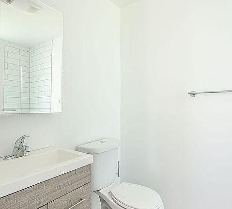 3rd image of 139 E Clifton Ave #457