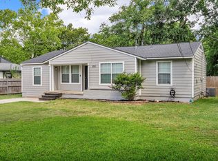 203 Olive St, Waxahachie, TX 75165