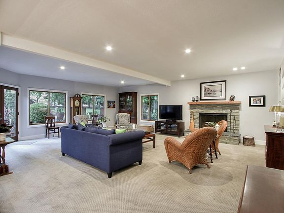 4th image of 17471 Blue Jay Dr
