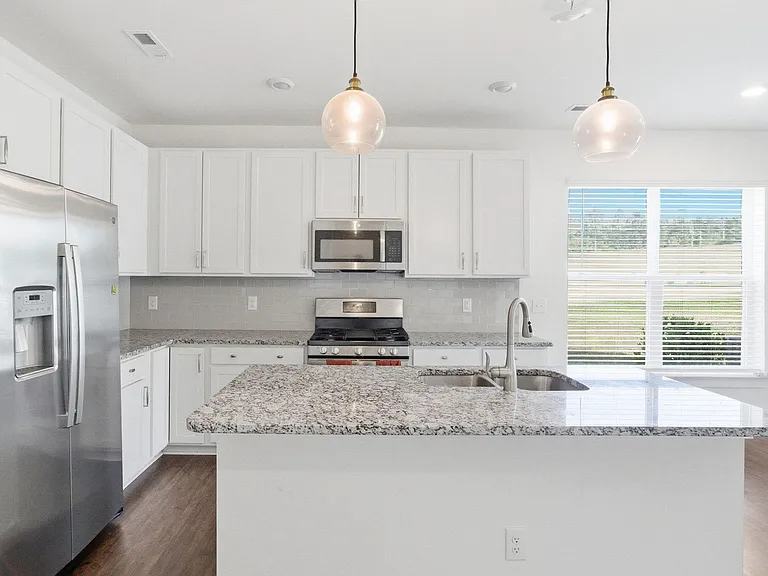 201 Marbella Grove Ct — Photo 7