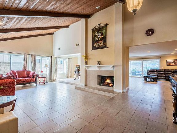 3rd image of 3304 S Sawtooth Ct