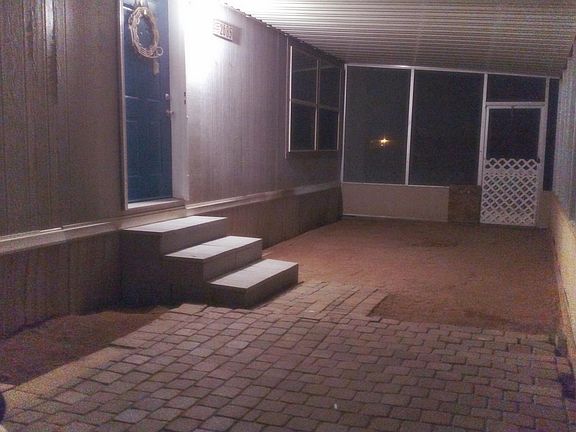 Front screened porch