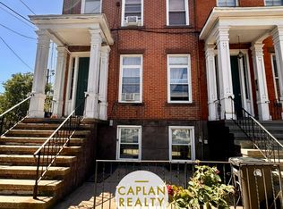 42 Warren St #1D, New Haven, CT 06511