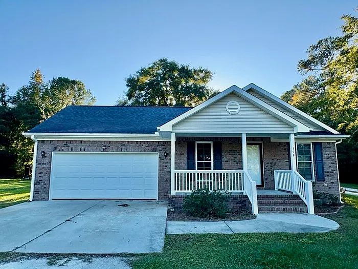 599 Calabash Rd NW